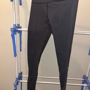 ALO Yoga Jet Black Leggings